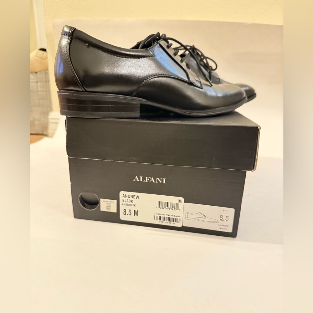 Alfani Andrew Oxford Men’s Black Dress Shoes Size 8.5